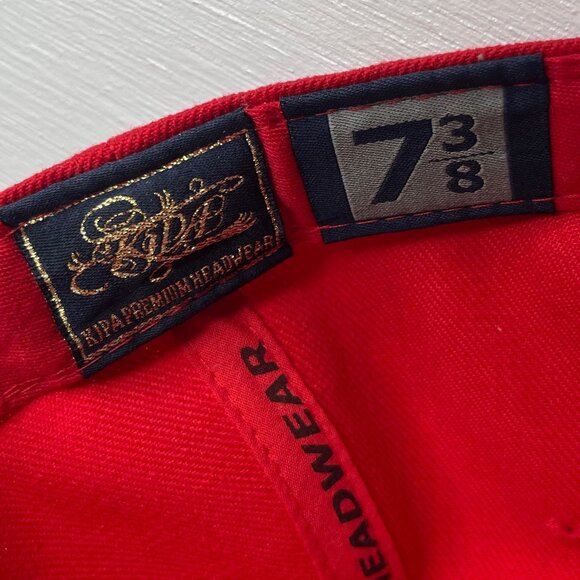 Pittsburgh Pirates Fitted Baseball Cap MLB Red Size 7 3/8 New - Picture 9 of 9